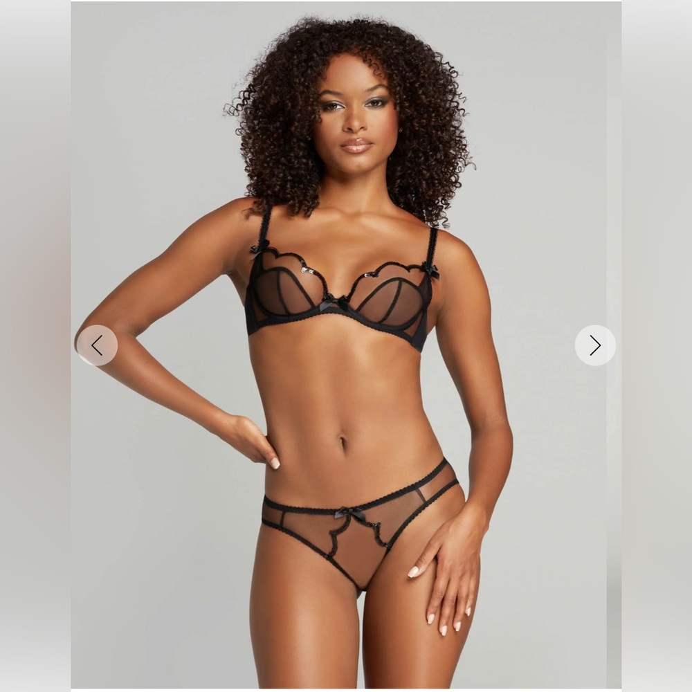 SOLD.Agent provocateur Black Lorna party Bra (34D) and Panty (AP2) set. BNWT